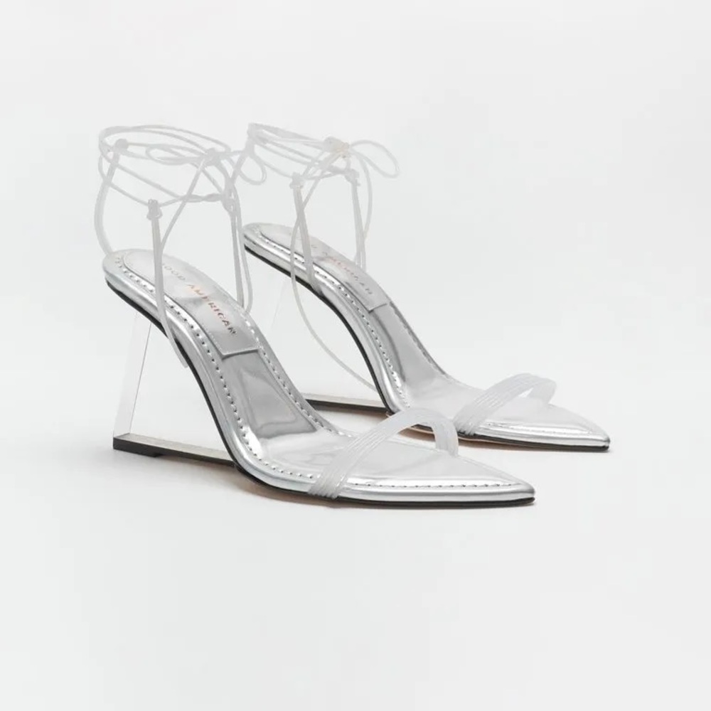 Good American Cinder-F*cking-Rella Wedge in SILVER001